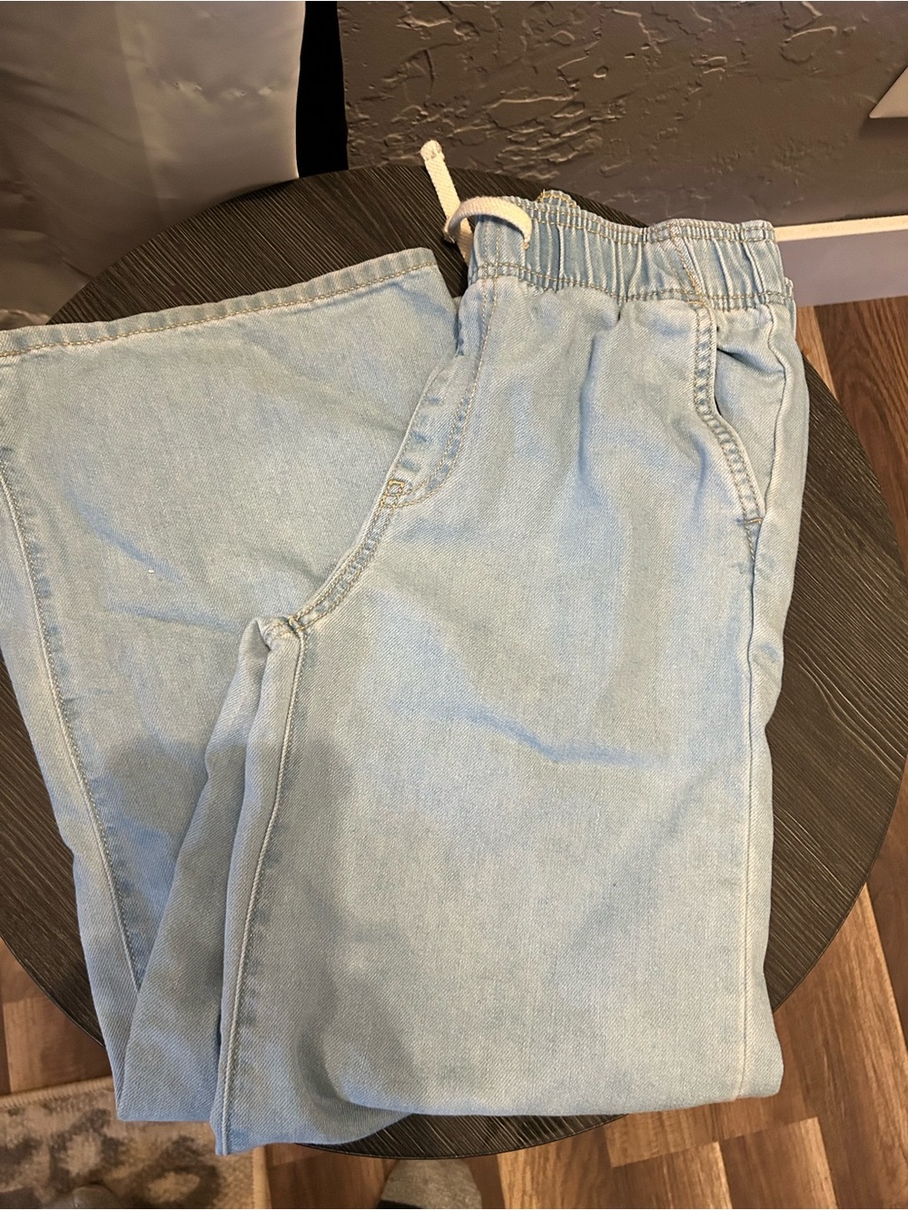 Old Navy Light Blue Relaxed Elastic-Waist Jeans